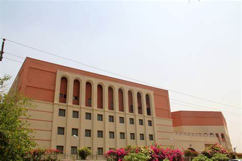 Huda University School Fees